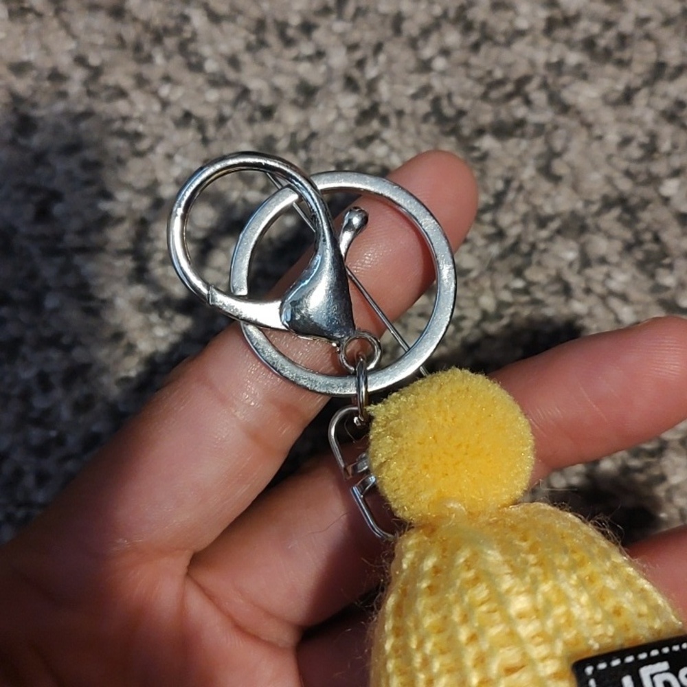Baby Doll Keychain - Picture 2 of 3